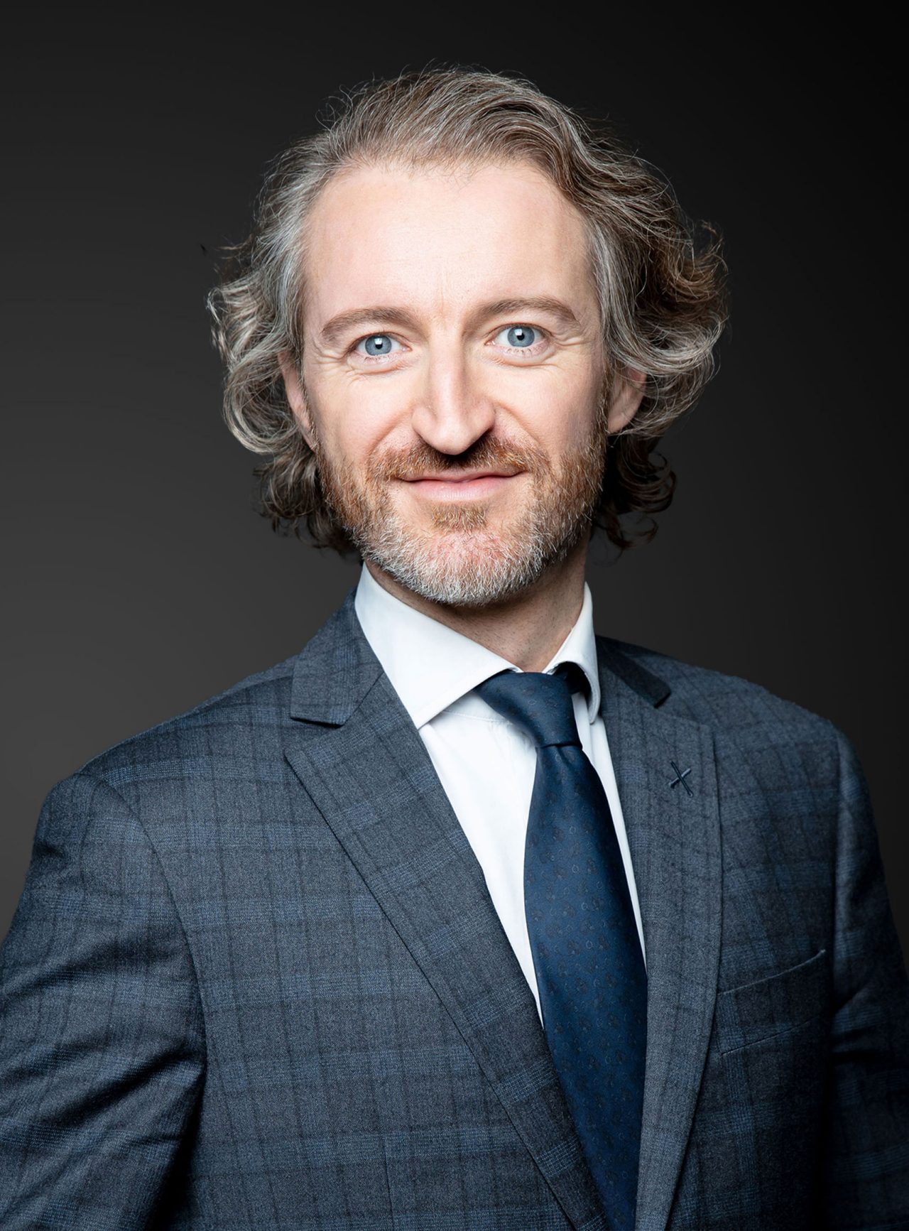 FRA - CORPORATE - PORTRAIT - BNP PARIBAS WEALTH MANAGEMENT